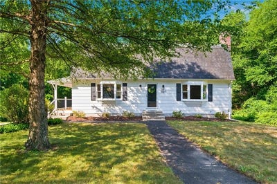 /international/us/567-providence-pike-north-smithfield-ri-110109155615/