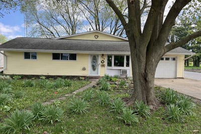 /international/us/506-parkside-drive-sycamore-il-110107514623/