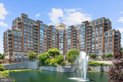 /international/us/11800-sunset-hills-road-reston-va-110108381096/