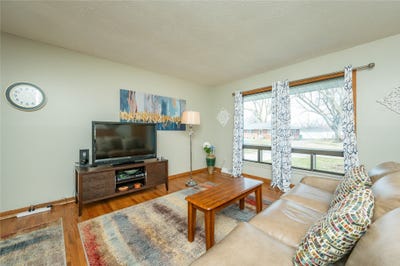 /international/us/209-se-4th-street-ankeny-ia-110107545685/