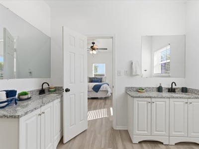 /international/us/408-susan-drive-kennedale-tx-110105901499/