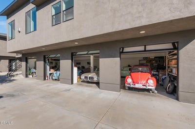 /international/us/1818-new-york-drive-altadena-ca-110102441574/