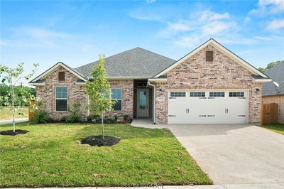 /international/us/15603-long-creek-lane-college-station-tx-110108612874/