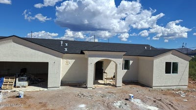 /international/us/1793-japon-court-rio-rico-az-110120531509/