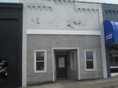 /international/us/405-main-street-williamsburg-ky-110107276195/