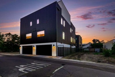 /international/us/1268-oregon-street-redding-ca-110110274188/