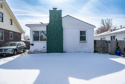 /international/us/17250-wildwood-roseville-mi-110097689018/