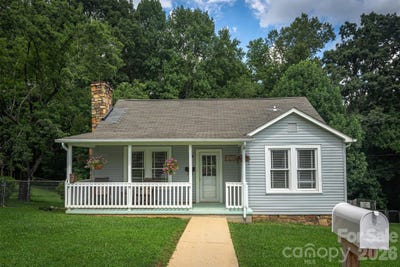 /international/us/31-tremont-street-marion-nc-110106973984/