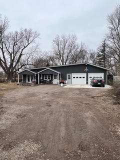 /international/us/2493-231st-avenue-madison-mn-110106297146/