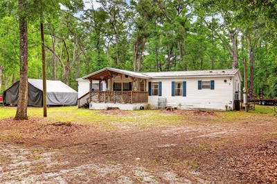 /international/us/1502-ne-644th-street-old-town-fl-110107208092/