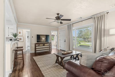 /international/us/1722-e-hatton-st-pensacola-fl-110107663875/