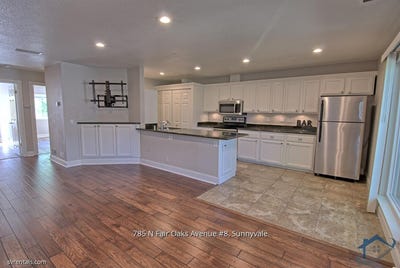 /international/us/785-n-fair-oaks-ave-8-sunnyvale-ca-110108223199/