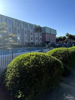/international/us/224-e-garden-st-pensacola-fl-110107827426/