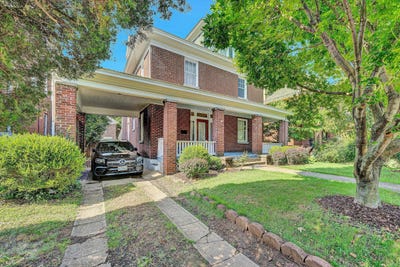 /international/us/818-day-ave-sw-roanoke-va-110106554524/