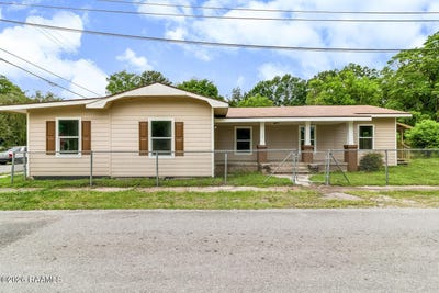 /international/us/110-4th-street-youngsville-la-110107315677/