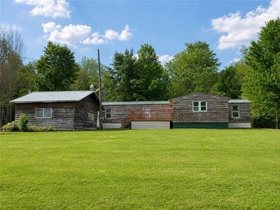 /international/us/4022-reed-road-dansville-ny-110108819110/