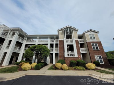 /international/us/940-jetton-street-davidson-nc-110108064606/