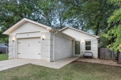 /international/us/38-chalet-street-cabot-ar-110120637423/