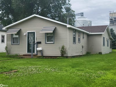 /international/us/608-n-lincoln-avenue-eagle-grove-ia-110100898155/