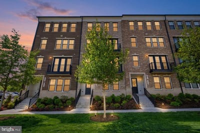 /international/us/20775-lamlash-terrace-ashburn-va-110108224510/
