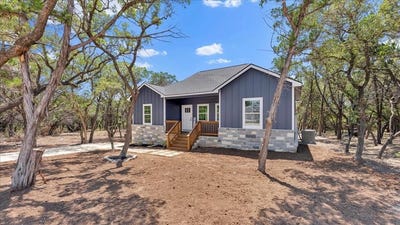 /international/us/248-brushy-creek-bandera-tx-110101590348/