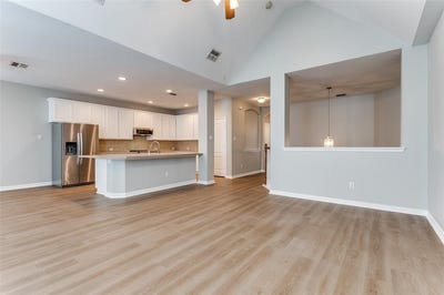 /international/us/3725-vienna-street-irving-tx-110097892885/