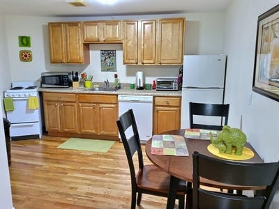 /international/us/1482-beacon-brookline-ma-110106840426/
