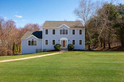 /international/us/7-farmington-dr-shrewsbury-ma-110107319632/