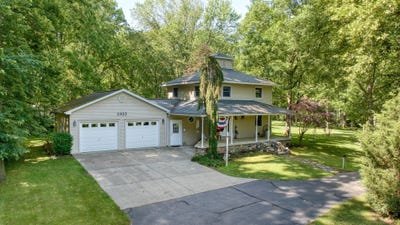 /international/us/5933-mccain-road-jackson-mi-110100561472/