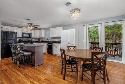 /international/us/56-mahogany-run-leominster-ma-110107278519/