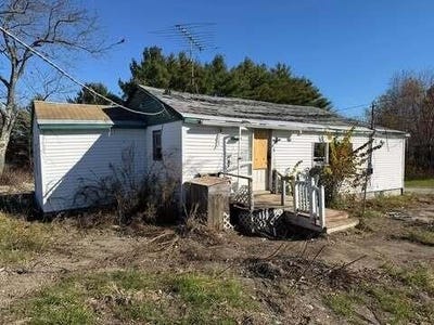 /international/us/15-west-street-benton-me-110120754603/