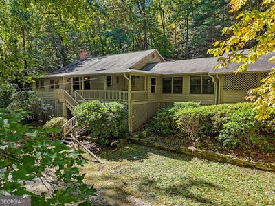 /international/us/596-moses-road-rabun-gap-ga-110120456184/
