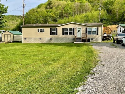 /international/us/6810-state-highway-194-east-kimper-ky-110107223929/