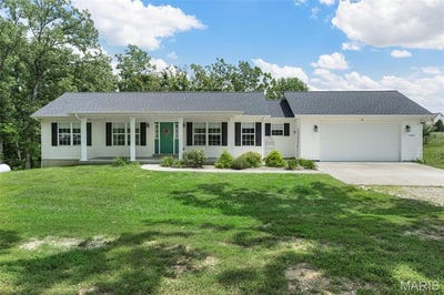 /international/us/24826-lake-drive-warrenton-mo-110100981809/