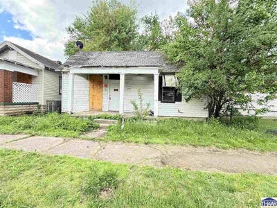 /international/us/1907-woodlawn-terre-haute-in-110107697813/