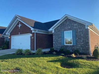 /international/us/104-lala-ln-bardstown-ky-110095703141/