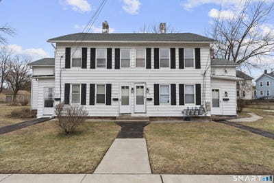 /international/us/148-pleasant-street-enfield-ct-110106566942/