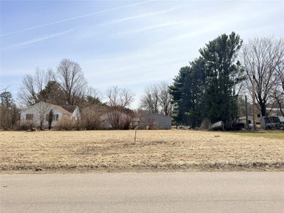 /international/us/rolling-hills-drive-lot-16-augusta-wi-110107254993/