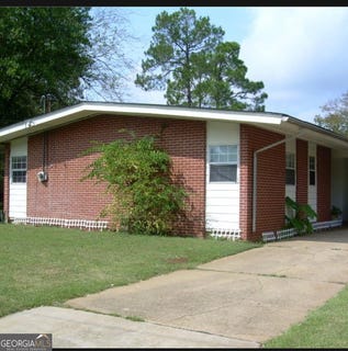 /international/us/1980-s-riverview-albany-ga-110100919676/