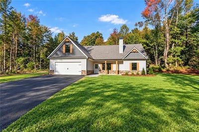 /international/us/339-relay-road-silver-creek-ga-110110240105/