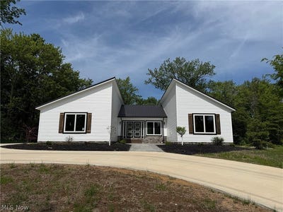 /international/us/3940-ellendale-road-chagrin-falls-oh-110106948801/