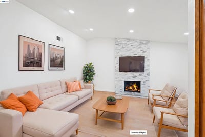 /international/us/9699-rudway-ct-sacramento-ca-110109025198/