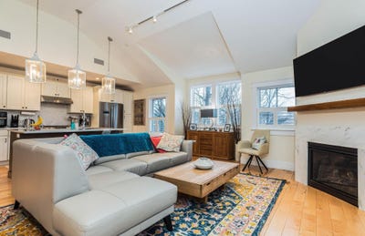 /international/us/1-franklin-street-exeter-nh-110106616120/