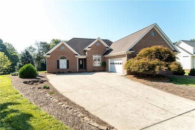 /international/us/120-williamshire-court-kernersville-nc-110109990613/