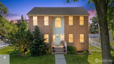 /international/us/28-wadsworth-avenue-metuchen-nj-110108631148/?lang=pt