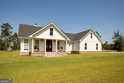 /international/us/4399-meadow-wood-blackshear-ga-110100972500/