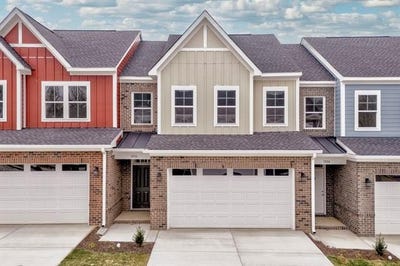 /international/us/1006-gadsby-lane-williamsburg-va-110108437288/