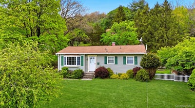 /international/us/39-woodside-drive-warwick-ny-110107800482/