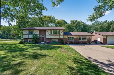 /international/us/7381-leonard-avenue-blaine-mn-110110329340/
