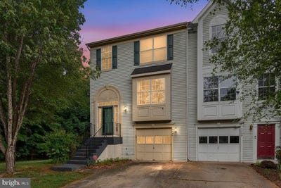 /international/us/5700-falls-way-court-fredericksburg-va-110107840904/